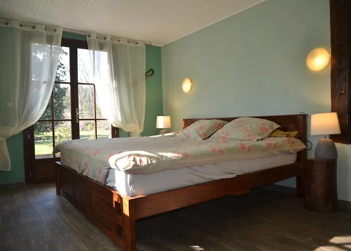 Nocleg ze śniadaniem La Grande Jaougue *