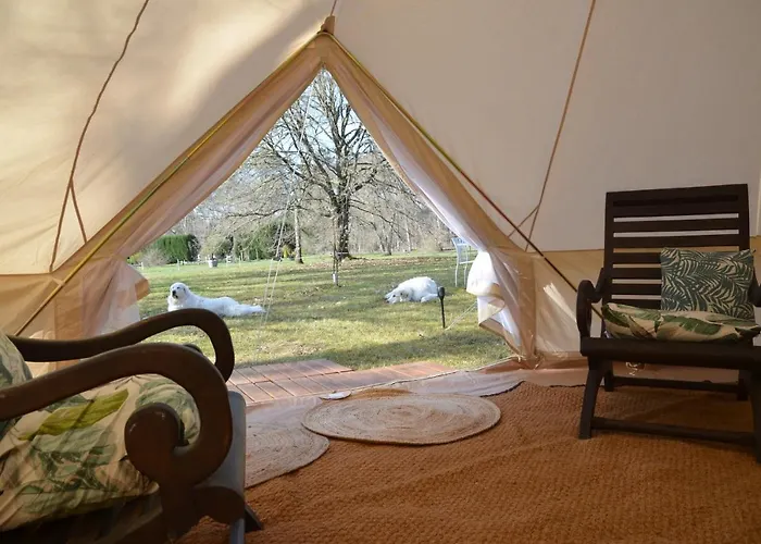 La Grande Jaougue Bed & Breakfast