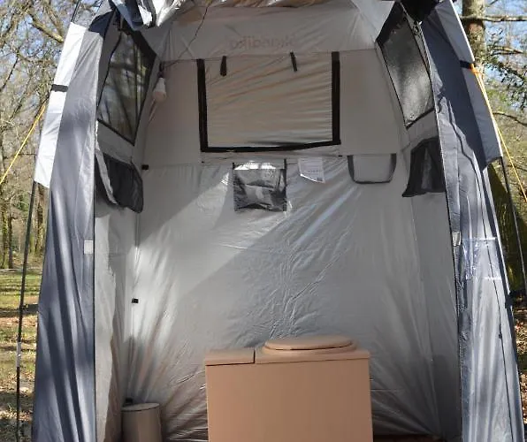 La Grande Jaougue Nocleg ze śniadaniem *