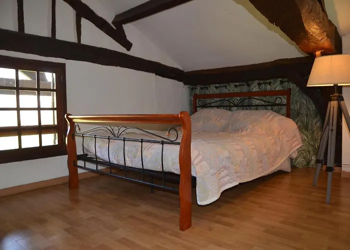 La Grande Jaougue Nocleg ze śniadaniem