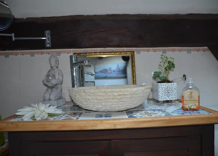 Nocleg ze śniadaniem La Grande Jaougue