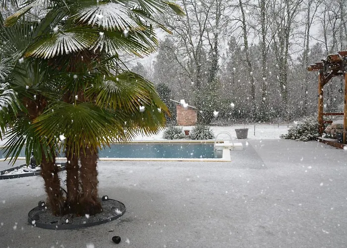 La Grande Jaougue Nocleg ze śniadaniem *