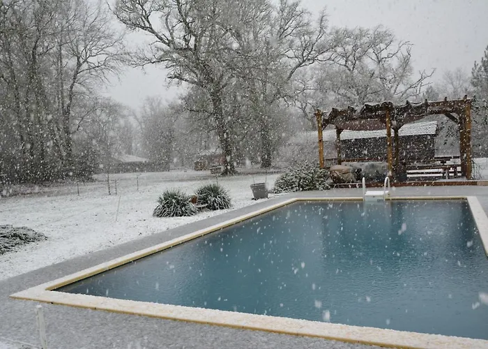 Nocleg ze śniadaniem La Grande Jaougue *